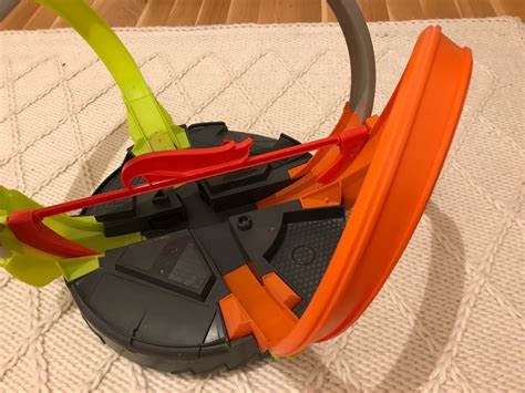 Hot Wheels Looping Track Builder in 80997 München für 35 00 zum Verkauf Shpock DE