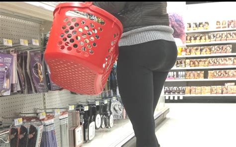 Blond Pawg Shopping At Target Has A Nice Round Ass Spandex Leggings Yoga Pants Forum