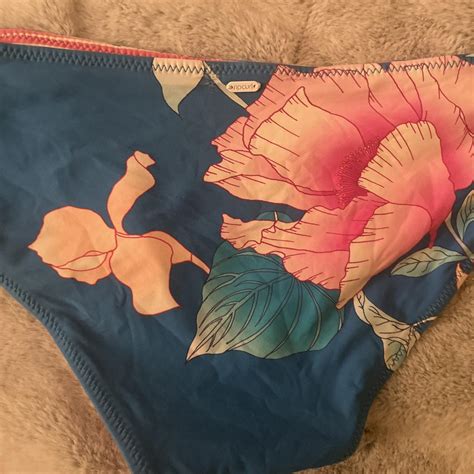 Rip Curl Reversible Bikini Beautiful Pattern And Depop