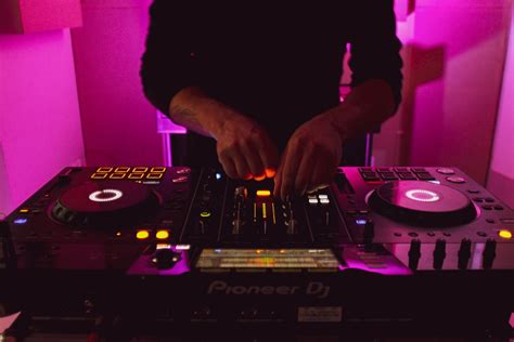 Бесплатные стоковые фото на тему dj set, djlife, атмосфера вечеринки ...
