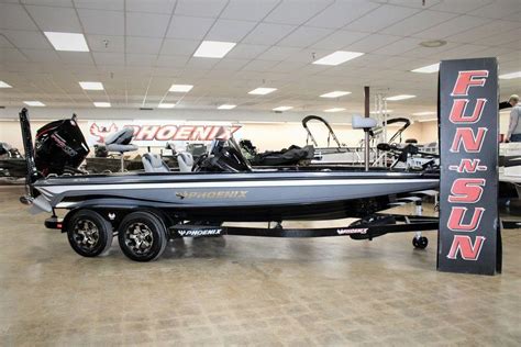New 2023 Phoenix 721 Pro Xp 76053 Hurst Boat Trader