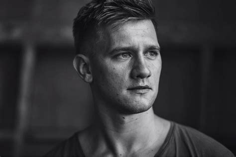 Михаил Кремер — биография, фильмография, фотографии актёра