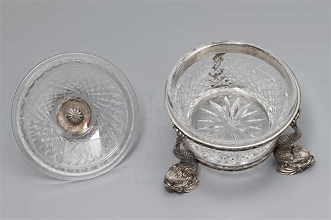 Хрустальная икорница «Рыбы» с крышечкой и подставкой, Россия, 2000-е