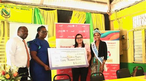 Miss Jamaica World Shanique Singh Addresses Period Poverty At Kingston