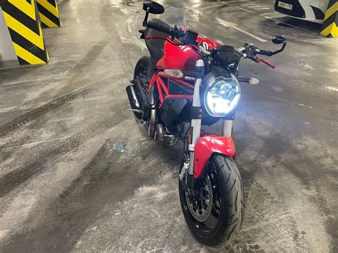 Купить б у Ducati Monster инжектор передач в Екатеринбурге красный naked bike года