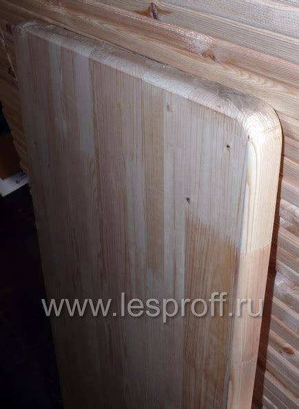 Столешница из хвои