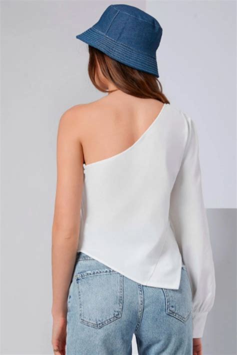 Solid One Shoulder Asymmetrical Hem Top Styched Fashion