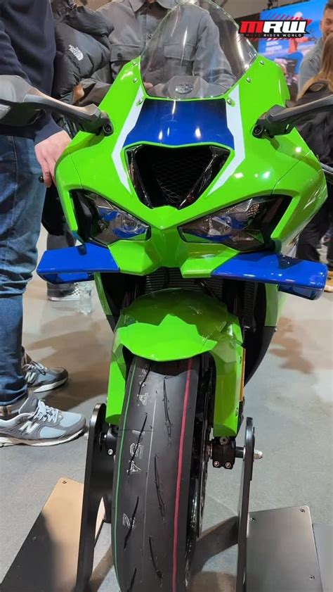 kawasaki ninja zx  review