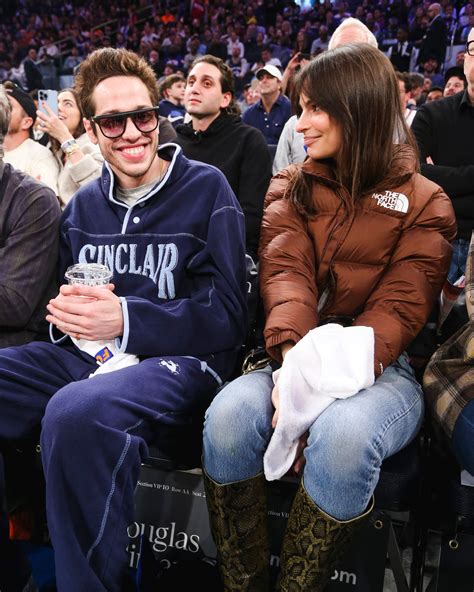 Emily Ratajkowski And Pete Davidson Ace The Casual Courtside Look At