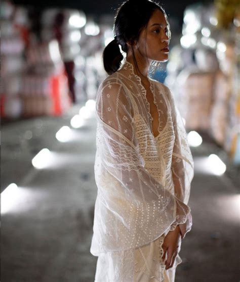 sejauh mata memandang top ready  wear brand   indonesia