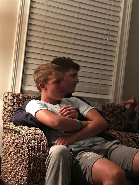 gilbertzn adlı kullanıcının B O Y panosundaki Pin Oğlanlar Manga çift Gay