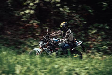 Bmw S R Im Power Naked Bike Vergleich