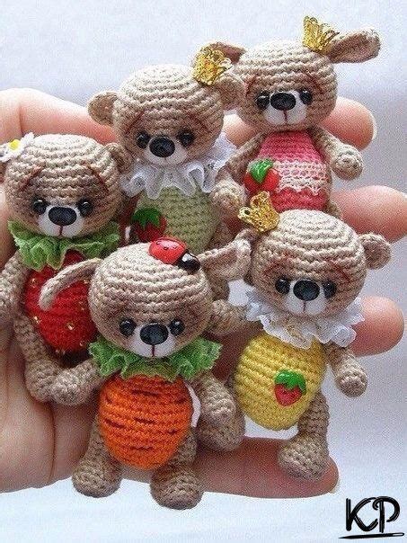 Миниатюрные вязаный мишки и зайчики :) Описание Туловище 1р. 6сбн в ...