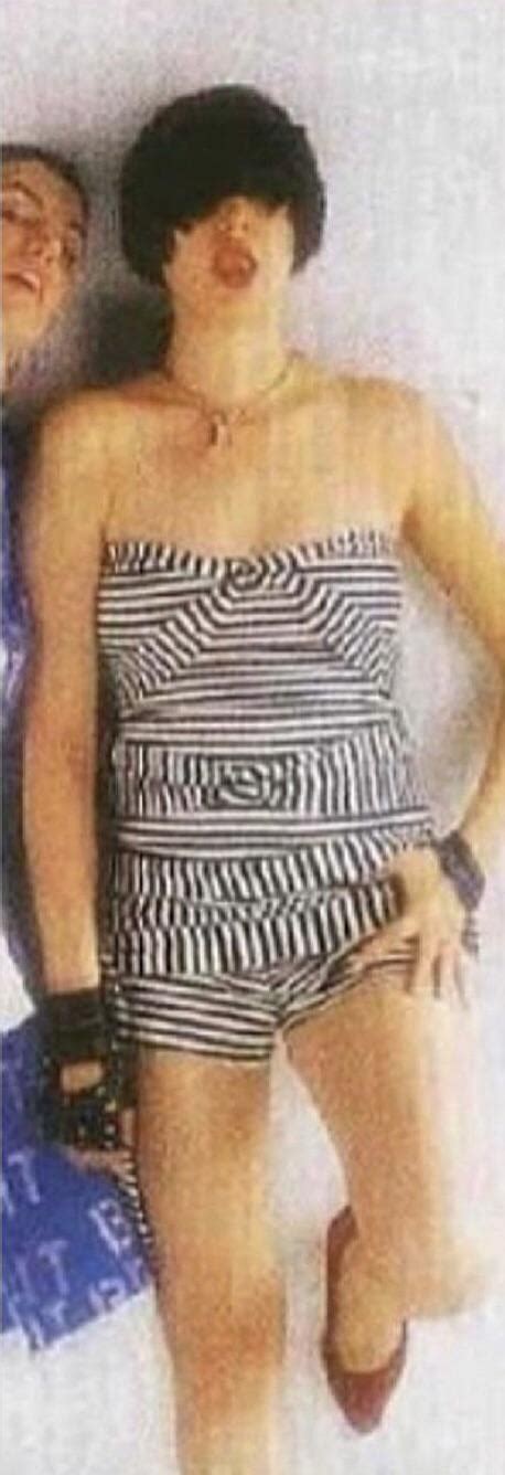 9 Hot Sexy Karen O Bikini Pics