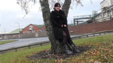 UK Flashers Public Nudity Exhibitionism Peeing Big Tits