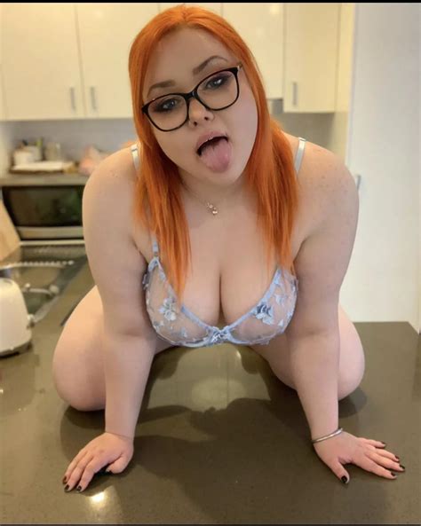 The Kitchen Counter Never Looked So Good Nudes BBW NUDE PICS ORG