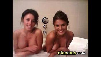 Busty Teen Lesbians Kissing On Webcams XVIDEOS