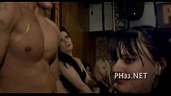 Leaking Pussy On The Dance Floor XVIDEOS