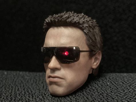 Hottoys Terminator Hot Toys Mms Carousell