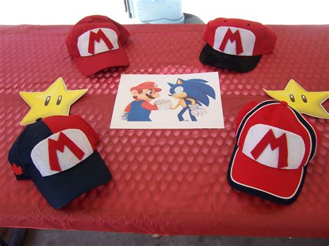 A Hen and Her Chicks: Mario vs Sonic Birthday Party!