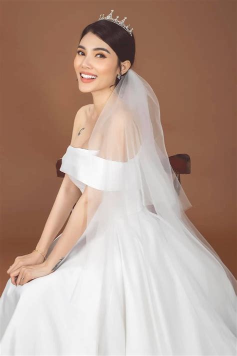 Hot girl X được rước dâu bằng dàn siêu xe tỷ hé lộ bị mẹ chồng ghét bỏ suốt năm vì điều