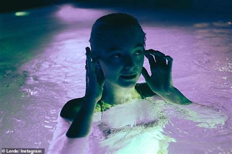 Oh Lorde Royals Singer Flashes The Flesh In A Racy G String Bikini In