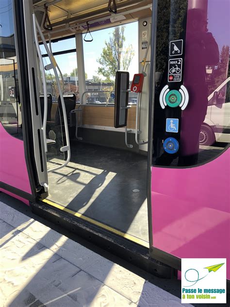 Passengers criticize the htm tram 9 for frequent late arrivals 27