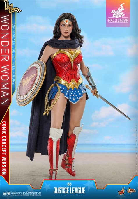 Hot Toys Justice League Wonder Woman Comic Concept Version Sixth Scale Figure Figures