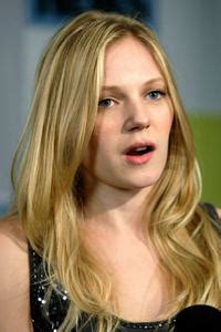 Emma Bell Nude Celebrities Forum FamousBoard