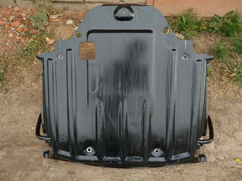 Железная защита двигателя. — Mercedes-Benz E-Class (W124), 3,2 л, 1990 ...