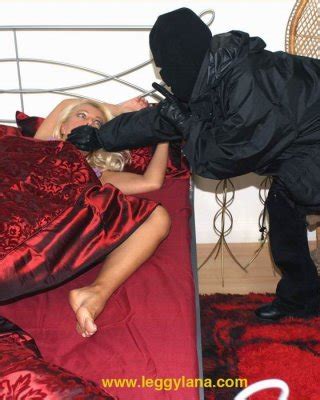 Kinky Burglar Doing Lana In Stockings Porn Pictures XXX Photos Sex Images 3030568 PICTOA