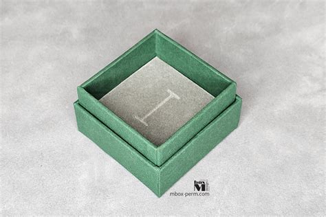 Футляр для значка | M-BOX