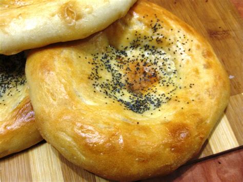 Мягкие и пушистые узбекские лепешки — Ку-кухня мира