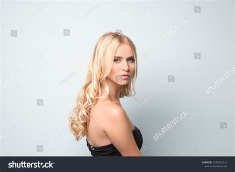 Beautiful Woman Healthy Long Blonde Hair Stock Photo 1220392216 Shutterstock
