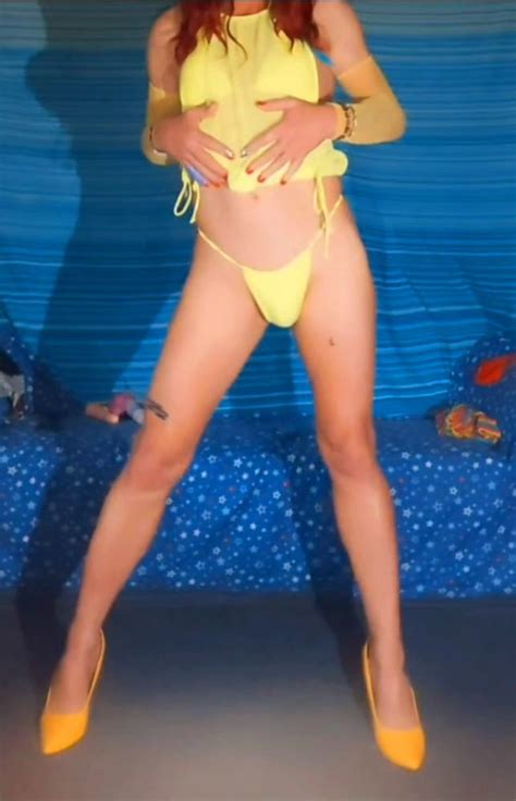 Yellow Bikini Set Pics Xhamster