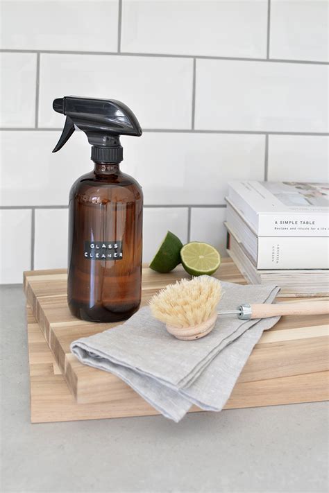 Diy Glass Cleaner — Caroline Burke Burkatron