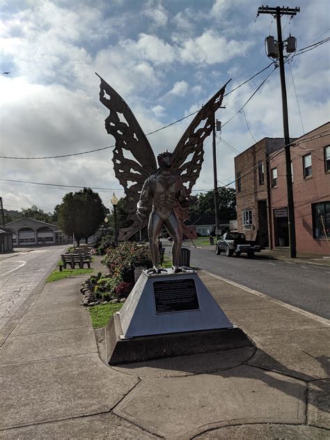 Point pleasant WV mothman statue! : r/roadtrip