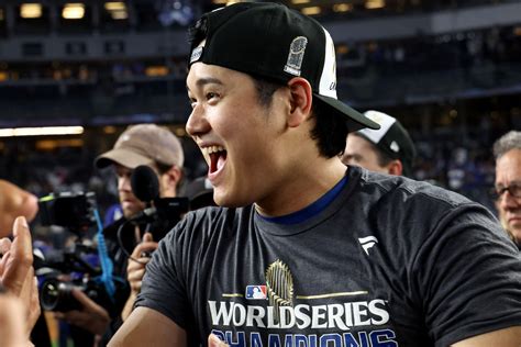 Shohei Ohtani reaches World Series mountaintop in first season with