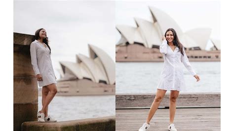 Andrea Jeremiah Hot Pose In Salwar Tops Without Phant Glamsundari In