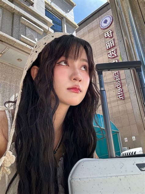 Zoom cận nhan sắc hot girl X vừa gây bão kênh chat Độ Tộc thu hút triệu view