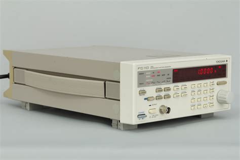 소리전자 - Yokogawa FG110 함수 발생기 (N46)