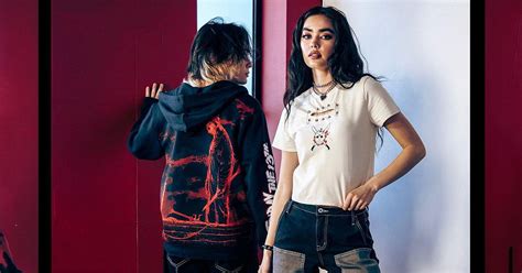 Hot Topic Debuts New Pieces In Its Warner Bros Horror Collection All Hallows Geek