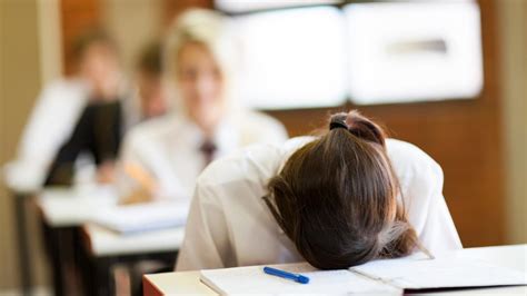 Canberra Teacher Pulled Knife On Student Gave Embarrassing Revenge Porn Lesson Investigation