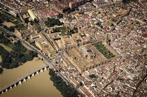 La mezquita de Córdoba el esplendor de Al andalus