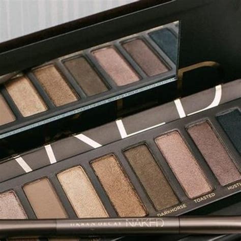 Urban Decay arrête sa palette Naked et célèbre ses funérailles FashionNetwork France