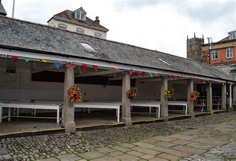 This report explains the current market for homes for sale dartmouth ns 14