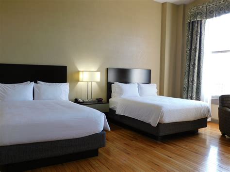 Meeting Rooms At Holiday Inn Express Cleveland Downtown 629 Euclid