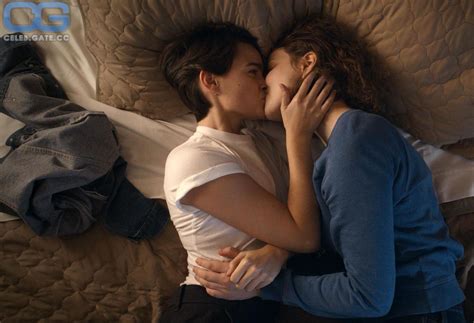 Brianna Hildebrand Nude Pictures Photos Playboy Naked Topless Fappening