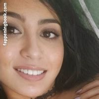 Emily Garcia Emilyfeet Nude OnlyFans Leaks The Fappening Photo FappeningBook