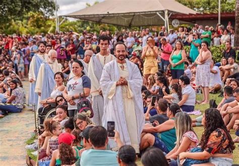 Teatro Da Paix O De Cristo Leva Centenas De Espectadores Ao Parque